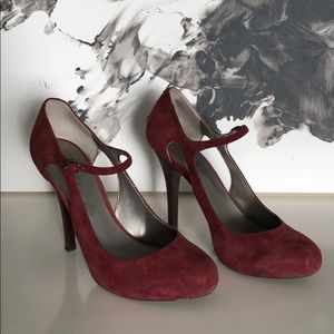 Guess heels in suede